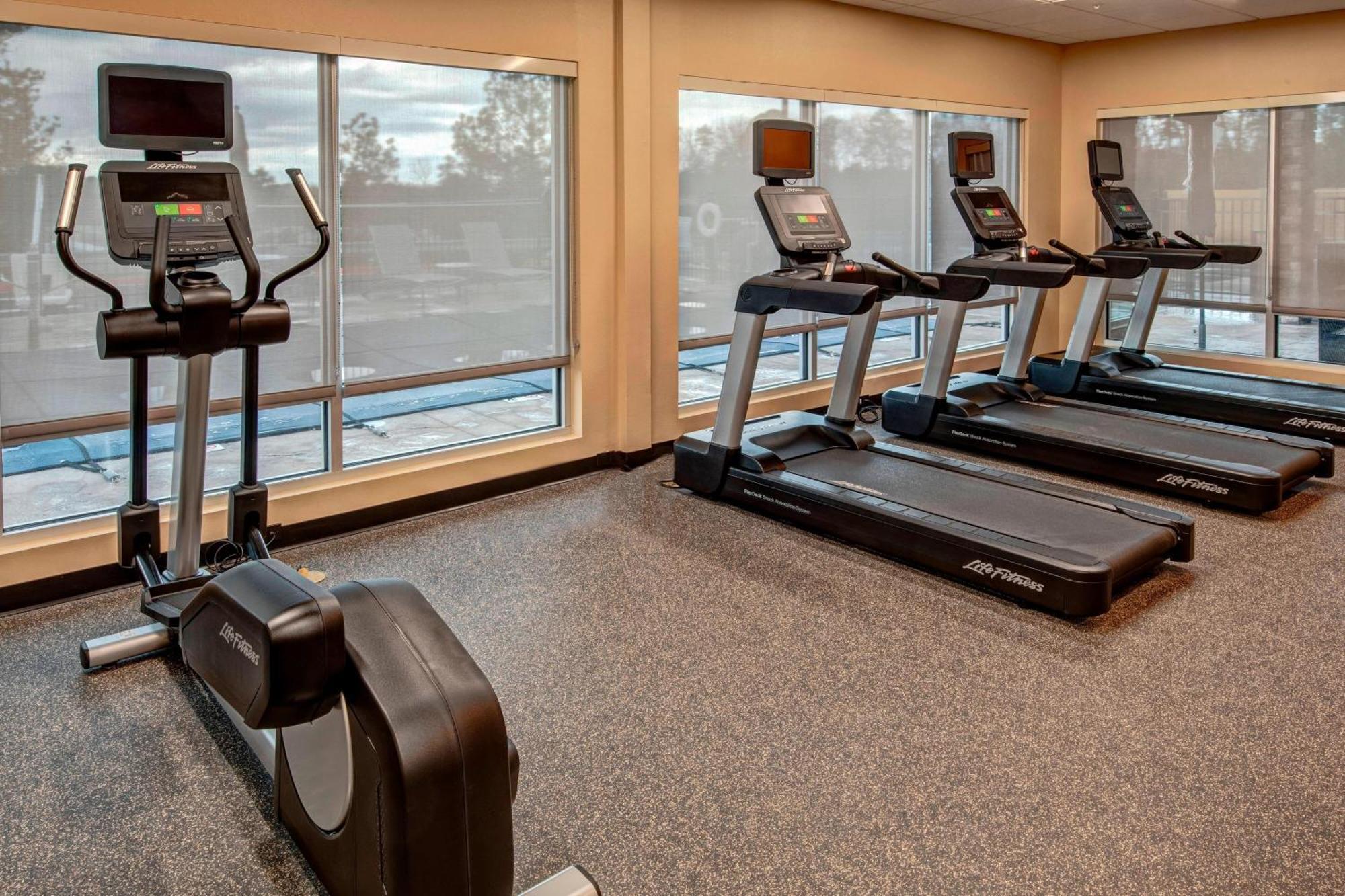 Towneplace Suites By Marriott Hot Springs Luaran gambar